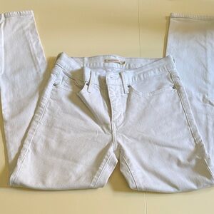 Levi’s 311 White Denim women’s Jeans size waist 27